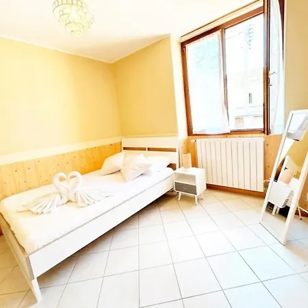 Dom wakacyjny Lumineux 3Chambres,15Mn Paris, Terrasse, Parking