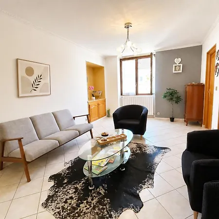 Casa vacanze Lumineux 3Chambres,15Mn Paris, Terrasse, Parking *